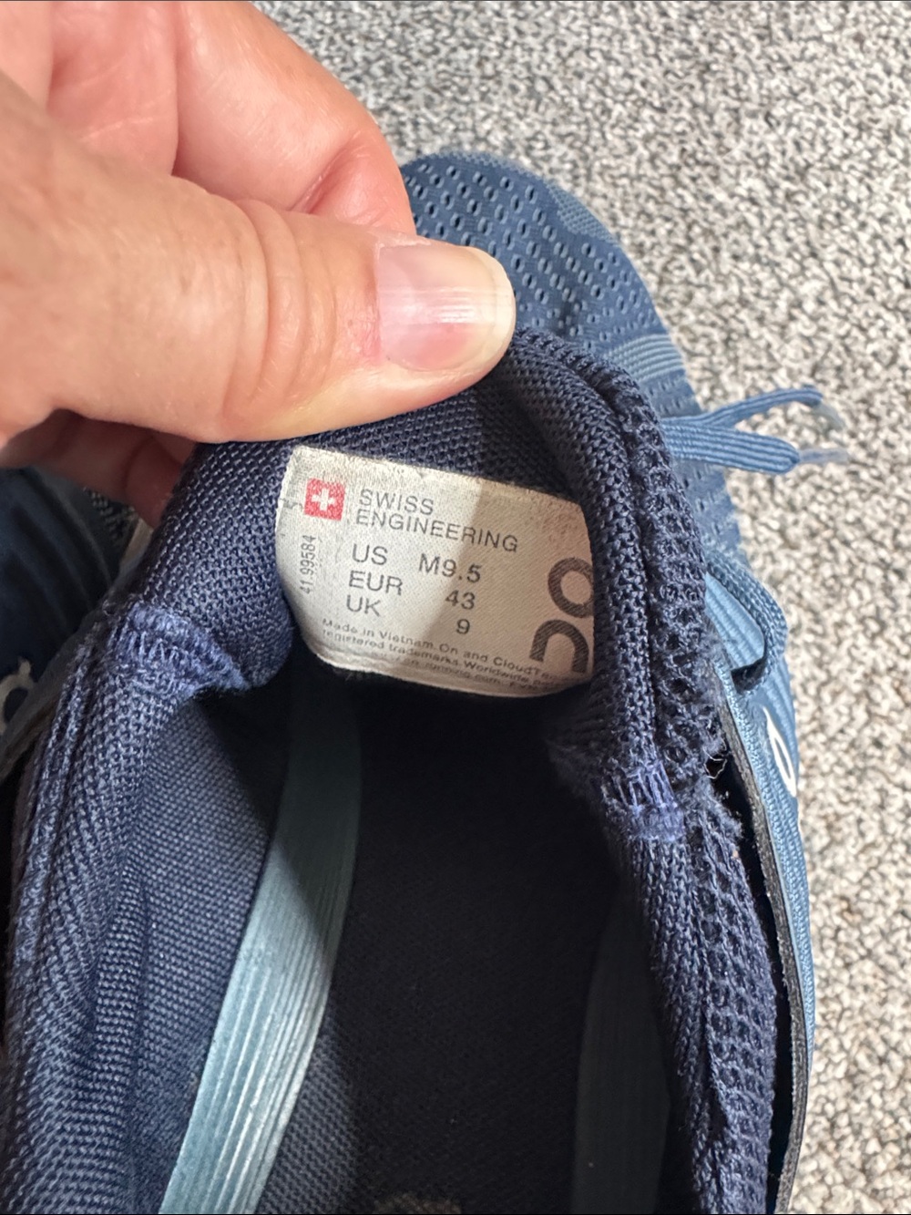 On Running Men's Blue Athletic Running Shoes - Picture 5 of 6